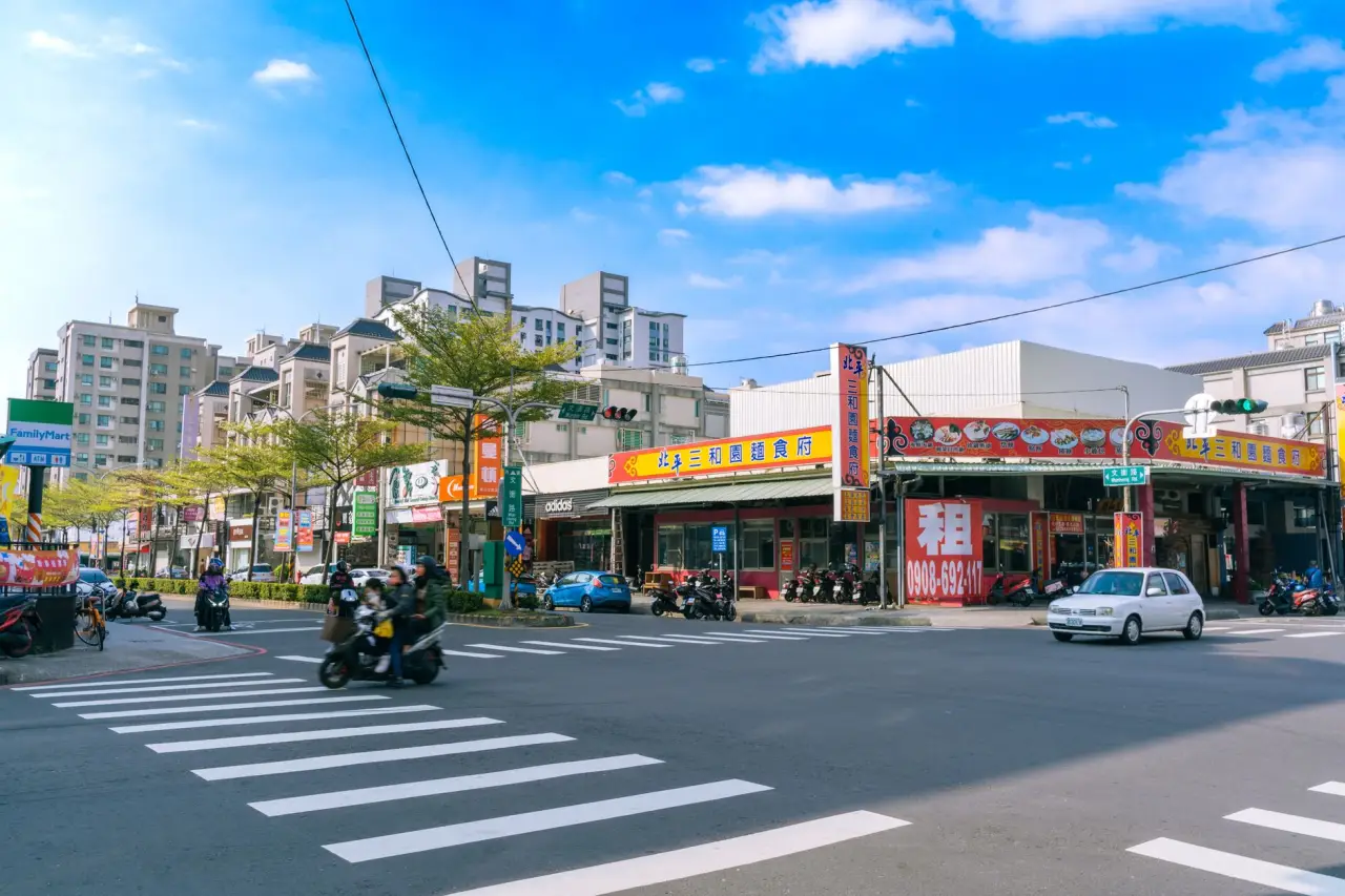 智能家居行业动态：2025年智能开关与智能插座技术演进趋势分析