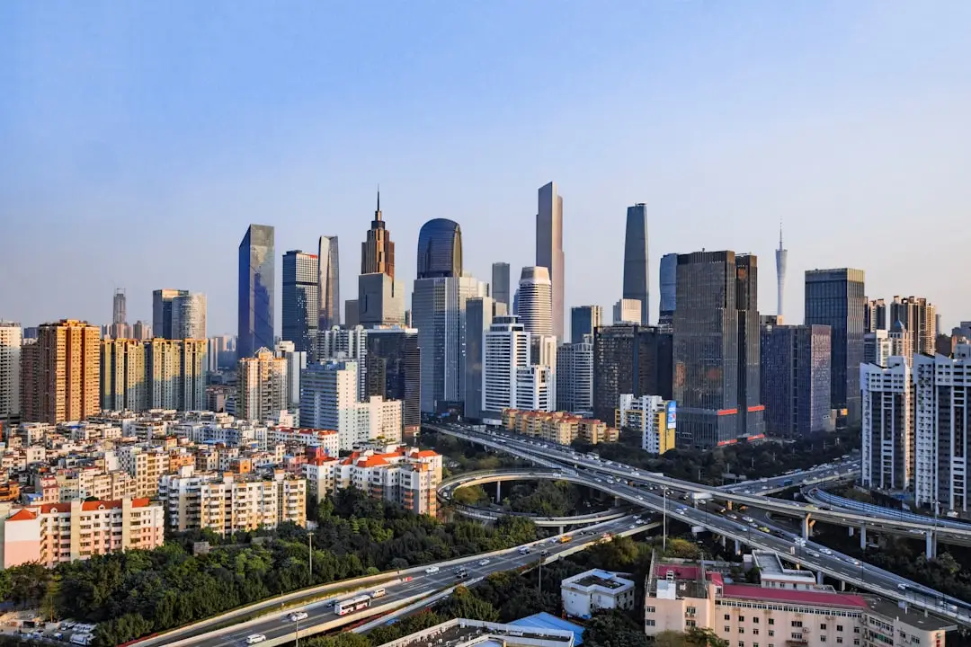 2025年智能插座选购指南：功能对比与家用场景推荐
